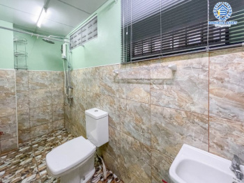 *****บ้านแฝดมือสองย่านนนทบุรีฯ ม.ทรายทองนิเวศน์ เนื้อที่กว้างขวางมากถึง 40 ตร.ว. ฟังก์ชัน 8 ห้องนอน 8 ห้องน้ำ บนทำเลแห่งการเดินทาง ใกล้รถไฟฟ้าแห่งอนาคตสายสีชมพู "สถานีสามัคคี" และทางด่วน "ศรีรัช"